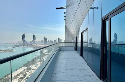 Apartment - 2 Bedrooms - 4 Bathrooms for rent in Lusail Marina Heights - Marina District - Lusail