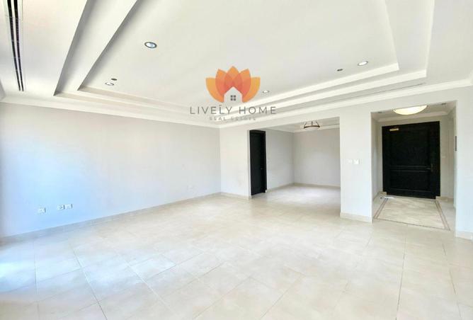 54977459 - Property Image 2