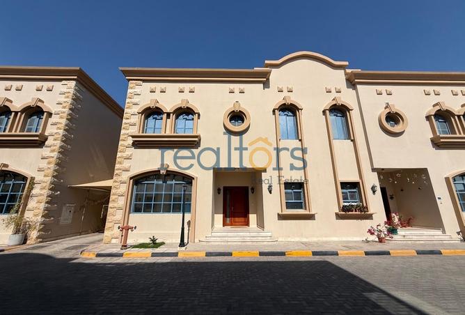 53423410 - Property Main Image