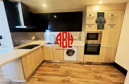 Apartment - Studio - 1 Bathroom for rent in Viva West - Viva Bahriyah - The Pearl Island - Doha