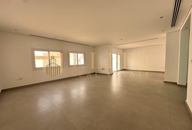 56721328 - Property Image 3