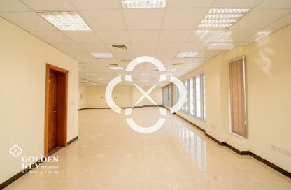 Office Space - Studio - 1 Bathroom for rent in Anas Street - Fereej Bin Mahmoud North - Fereej Bin Mahmoud - Doha