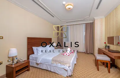 Apartment - 1 Bedroom - 2 Bathrooms for rent in Al Sadd Road - Al Sadd - Doha