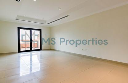 Apartment - Studio - 1 for rent in West Porto Drive - Porto Arabia - The Pearl Island - Doha