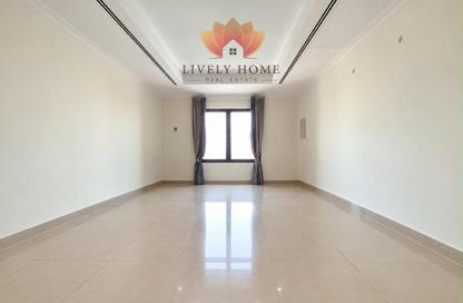 Apartment - Studio - 1 for rent in East Porto Drive - Porto Arabia - The Pearl Island - Doha Apartment - Studio - 1 for rent in East Porto Drive - Porto Arabia - The Pearl Island - Doha