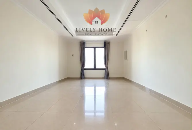 63978659 - Property Image 2