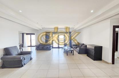 Apartment - 2 Bedrooms - 3 Bathrooms for sale in East Porto Drive - Porto Arabia - The Pearl Island - Doha