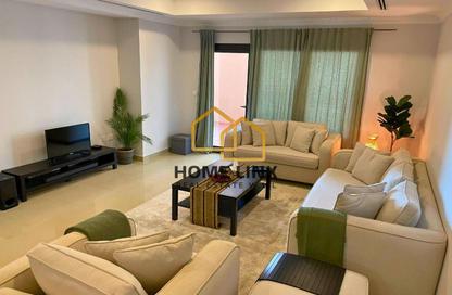 Apartment - 1 Bedroom - 2 Bathrooms for rent in West Porto Drive - Porto Arabia - The Pearl Island - Doha