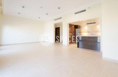Apartment - 1 Bedroom - 2 Bathrooms for sale in Chateau - Qanat Quartier - The Pearl Island - Doha Apartment - 1 Bedroom - 2 Bathrooms for sale in Chateau - Qanat Quartier - The Pearl Island - Doha
