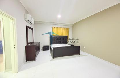 Apartment - 3 Bedrooms - 2 Bathrooms for rent in Al Mansoura - Al Mansoura - Doha