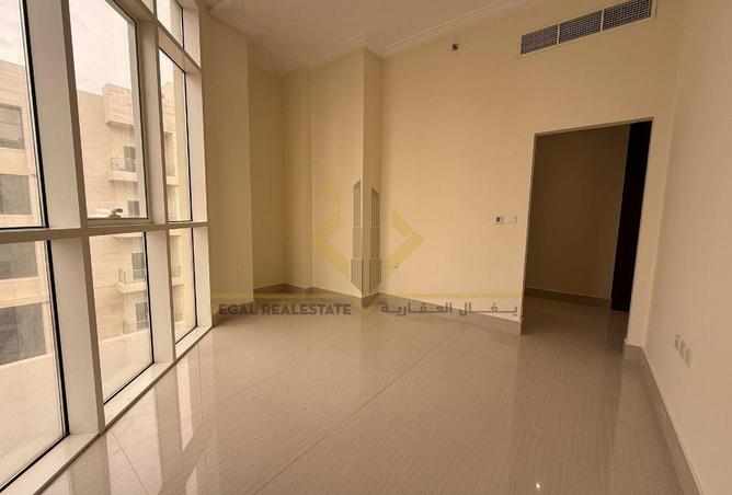 54443770 - صورة العقار 3