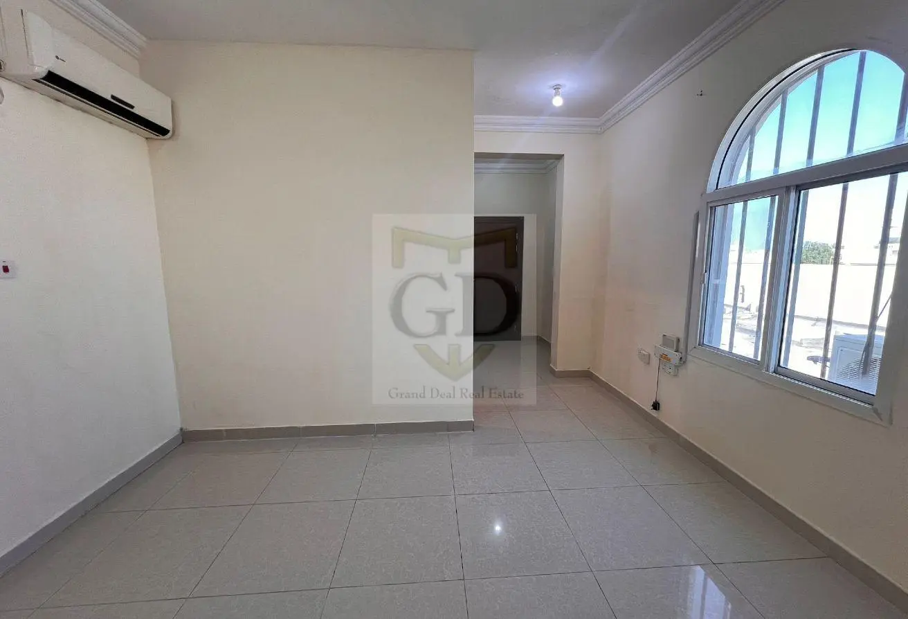 63133129 - Property Main Image