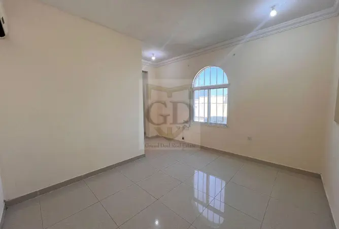 63133129 - Property Image 3