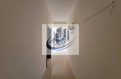 Apartment - 5 Bedrooms - 3 Bathrooms for rent in Umm Ghwailina Comm - Umm Ghuwalina - Umm Ghuwailina - Doha