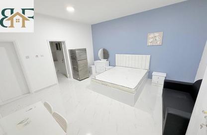 Apartment - Studio - 1 for rent in Al Nasr Twin Towers - West Bay - Doha