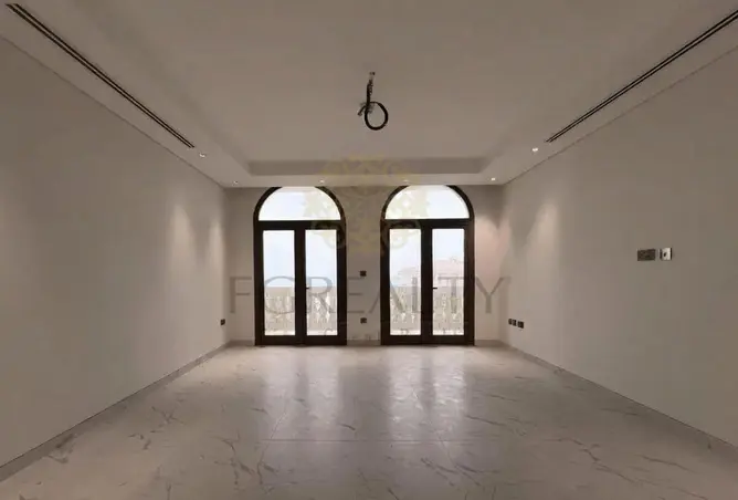 63699104 - Property Image 3