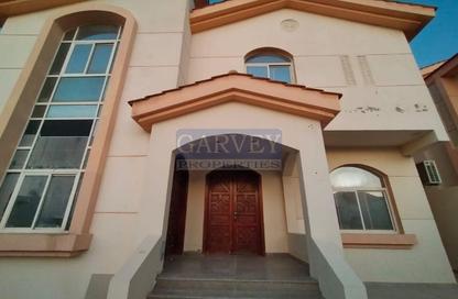 Apartment - Studio - 1 for rent in Al Dafna - Al Dafna - Doha