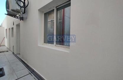 Apartment - Studio - 1 for rent in Al Dafna - Al Dafna - Doha
