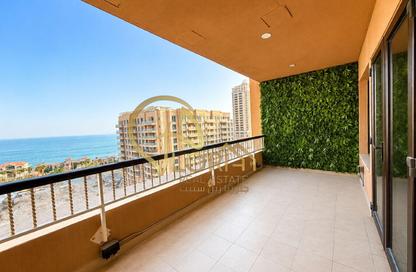 Apartment - 3 Bedrooms - 4 Bathrooms for sale in East Porto Drive - Porto Arabia - The Pearl Island - Doha