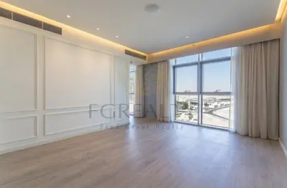Apartment - 2 Bedrooms - 3 Bathrooms for sale in Seef Lusail Tower 1 - Seef Lusail - Lusail City - Lusail