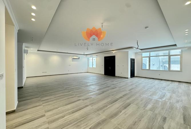 53814371 - Property Image 2