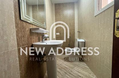 Apartment - 2 Bedrooms - 3 Bathrooms for rent in Al Sadd Road - Al Sadd - Doha