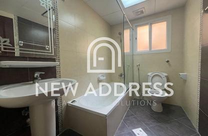 Apartment - 2 Bedrooms - 3 Bathrooms for rent in Al Sadd Road - Al Sadd - Doha