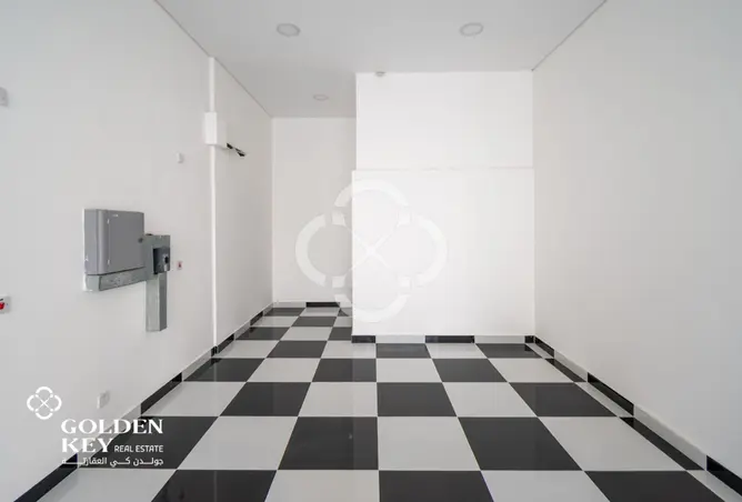 63863437 - Property Image 2