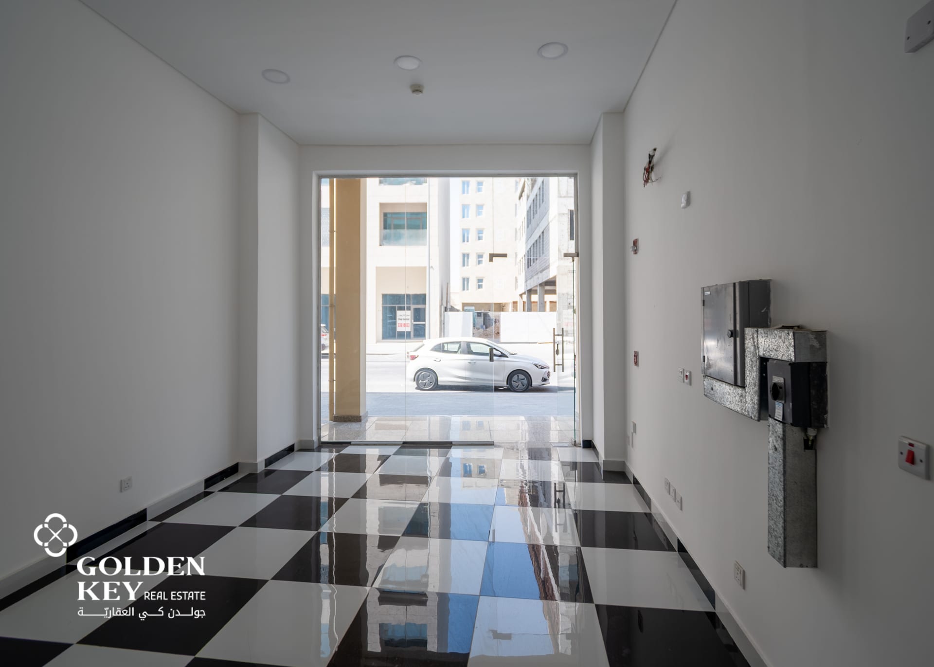 محل التجزئة المتاح | 53 SQM | الوعب