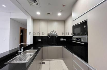Apartment - 2 Bedrooms - 4 Bathrooms for rent in Floresta Gardens - Floresta Gardens - The Pearl Island - Doha Apartment - 2 Bedrooms - 4 Bathrooms for rent in Floresta Gardens - Floresta Gardens - The Pearl Island - Doha