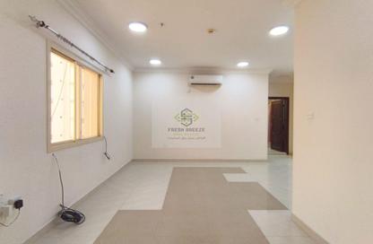 Apartment - 1 - 1 for rent in Umm Ghwailina Comm - Umm Ghuwalina - Umm Ghuwailina - Doha