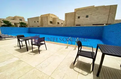 Compound - 4 Bedrooms - 5 Bathrooms for rent in Mamoura 18 - Al Maamoura - Doha