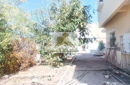 Villa - Studio - 5 Bathrooms for rent in Al Dafna - Al Dafna - Doha