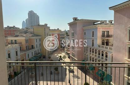 Apartment - 1 Bedroom - 2 Bathrooms for sale in Chateau - Qanat Quartier - The Pearl Island - Doha Apartment - 1 Bedroom - 2 Bathrooms for sale in Chateau - Qanat Quartier - The Pearl Island - Doha