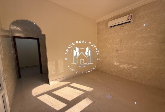 51721821 - Property Image 3