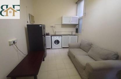 Apartment - Studio - 1 Bathroom for rent in Al Aqaria Tower - Old Salata - Salata - Doha Apartment - Studio - 1 Bathroom for rent in Al Aqaria Tower - Old Salata - Salata - Doha