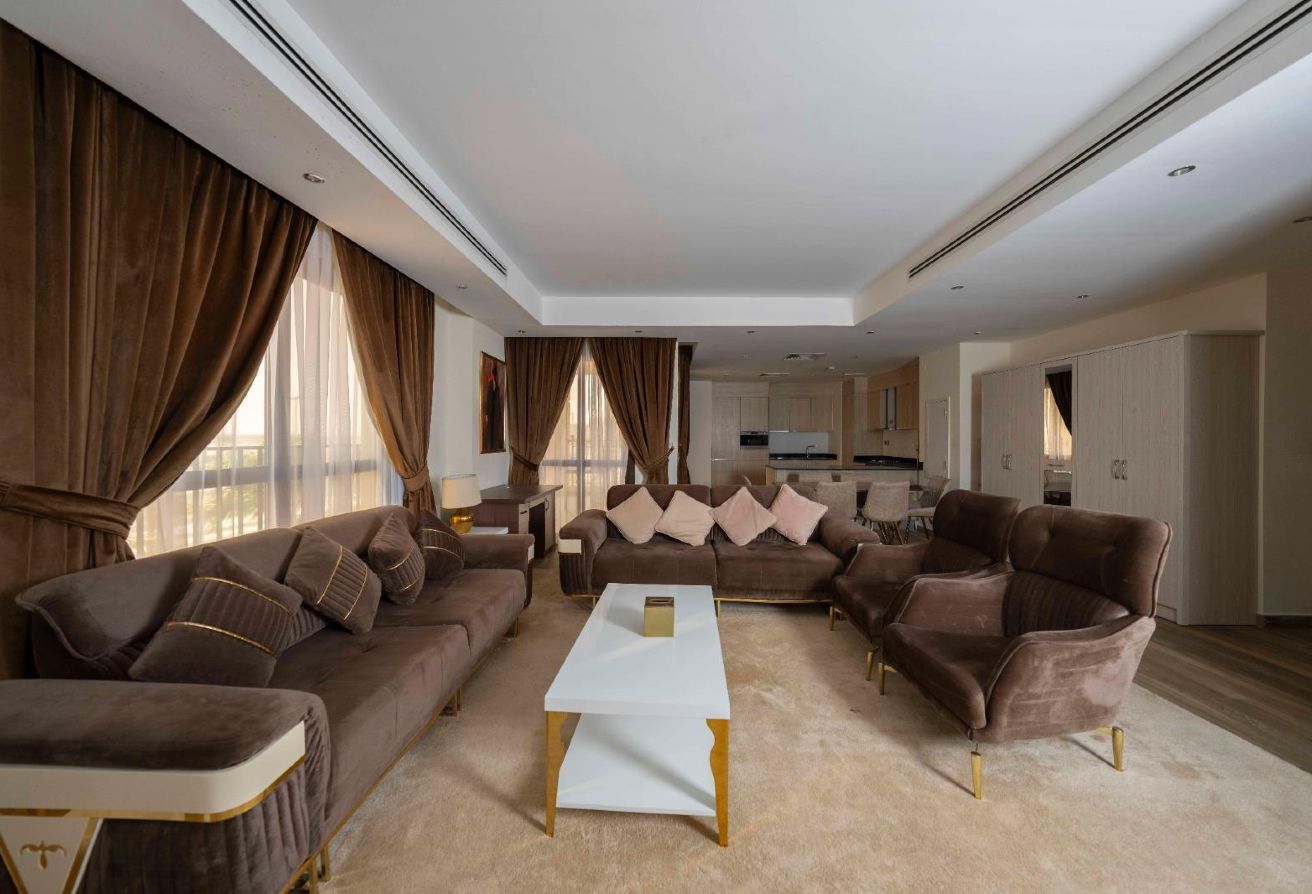 1BR | Title Deed | Freehold | RP | Lusail | Tenant