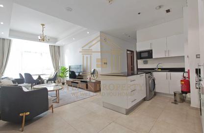 شقة - 2 غرف نوم - 2 حمامات للايجار في برج مارينا 21 - منطقة المارينا - الوسيل