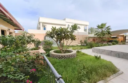 شقة - 1 حمام للايجار في شارع عنيزة - الحي الدبلوماسي - الدوحة