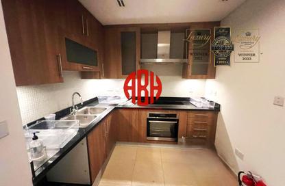 Apartment - 2 Bedrooms - 3 Bathrooms for rent in Viva East - Viva Bahriyah - The Pearl Island - Doha