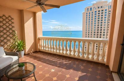 Apartment - 2 Bedrooms - 3 Bathrooms for sale in East Porto Drive - Porto Arabia - The Pearl Island - Doha