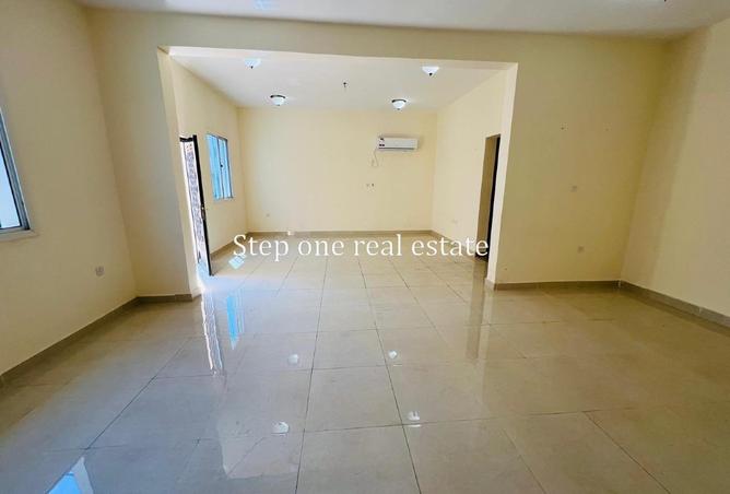 58633343 - Property Main Image