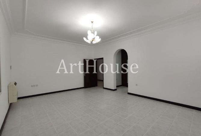 61672639 - Property Image 3