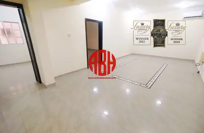 Apartment - 3 Bedrooms - 3 Bathrooms for rent in Omar Bin Abdul Aziz Street - Madinat Khalifa - Doha Apartment - 3 Bedrooms - 3 Bathrooms for rent in Omar Bin Abdul Aziz Street - Madinat Khalifa - Doha
