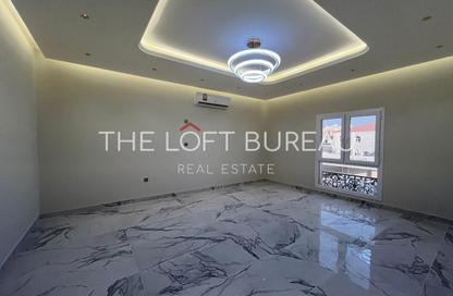 Villa - 5 - 6 for rent in Street 871 - Al Duhail South - Al Duhail - Doha