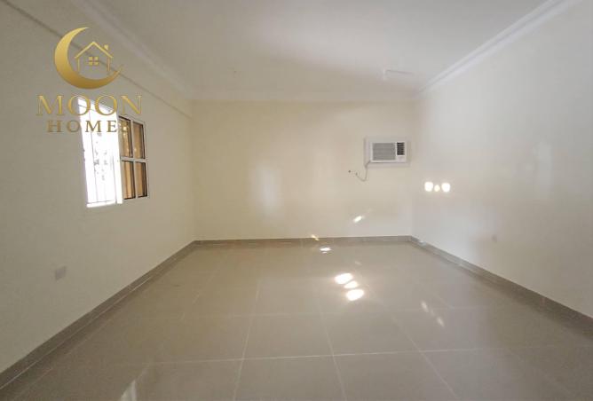 52180348 - Property Image 3