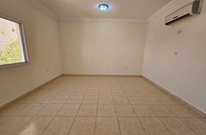 Apartment - 2 Bedrooms - 2 Bathrooms for rent in Fereej Abdul Aziz - Fereej Abdul Aziz - Doha