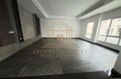Villa - 7 Bedrooms - 7+ Bathrooms for rent in Al Kheesa - Al Kheesa - Umm Salal Mohammed