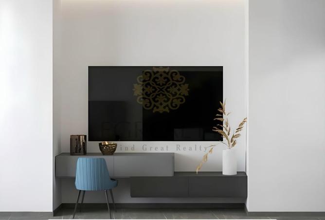 54008239 - Property Image 3