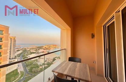 Apartment - Studio - 1 Bathroom for rent in Al Mutahidah Tower - Viva Bahriyah - The Pearl Island - Doha Apartment - Studio - 1 Bathroom for rent in Al Mutahidah Tower - Viva Bahriyah - The Pearl Island - Doha